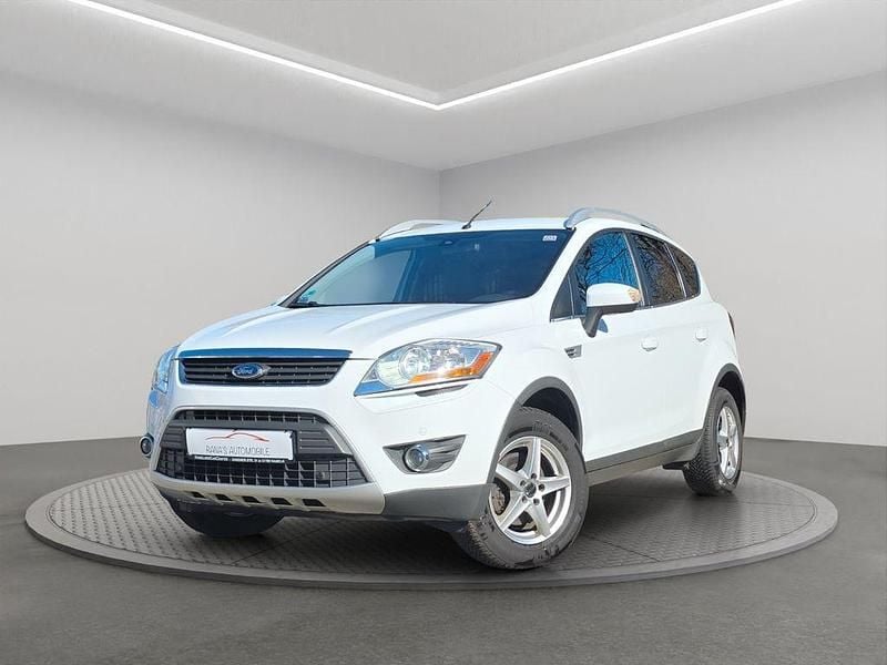 Gebraucht Ford Kuga Titanium 140 PS (102 kW) 2010 Weiß SUV