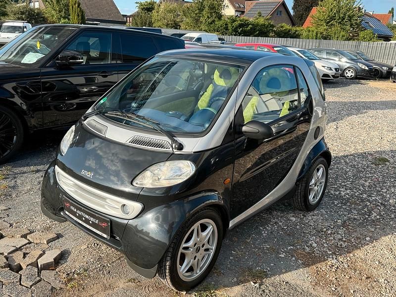 Schwarz Gebraucht 2000 Smart ForTwo Coupé Kleinwagen | 2.390 € (Etwas zu teuer) - Bild 1/4
