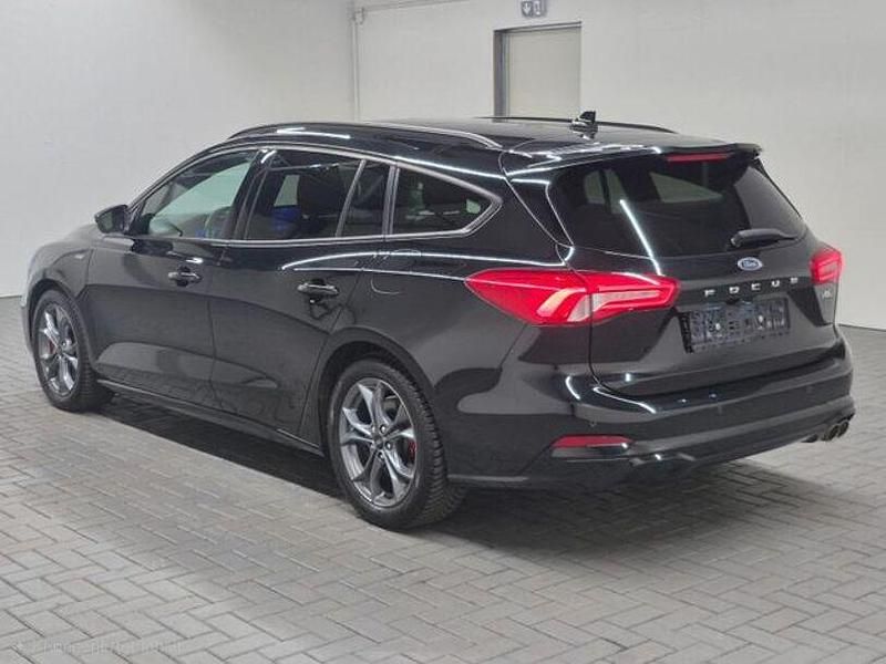 Gebraucht Ford Focus ST-Line X 155 PS (114 kW) 2021 Schwarz (obsidianschwarzmet.) Kombi