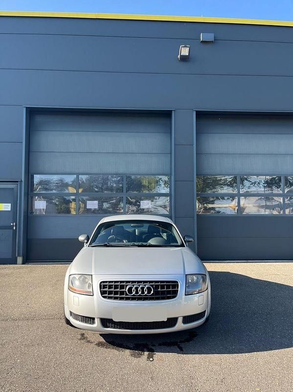 Gebraucht Audi TT S-Line 179 PS (131 kW) 2004 Silber Coupé