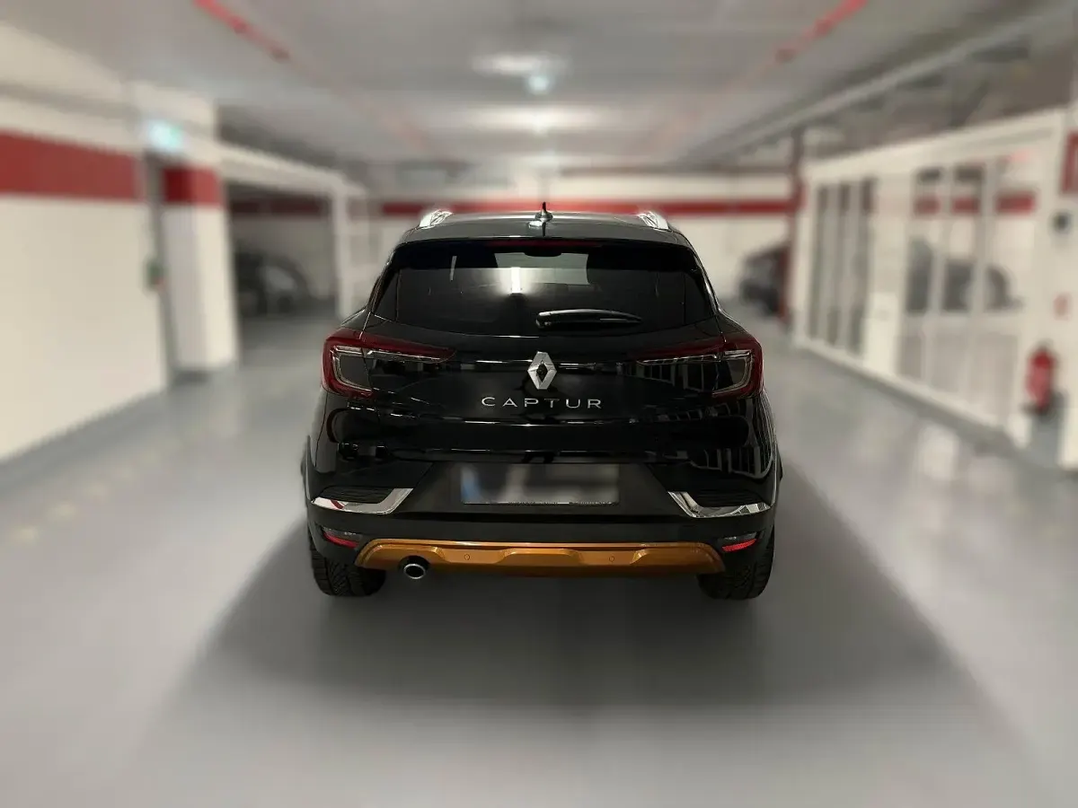 Gebraucht Renault Captur Intens 140 PS (102 kW) 2021 Schwarz SUV