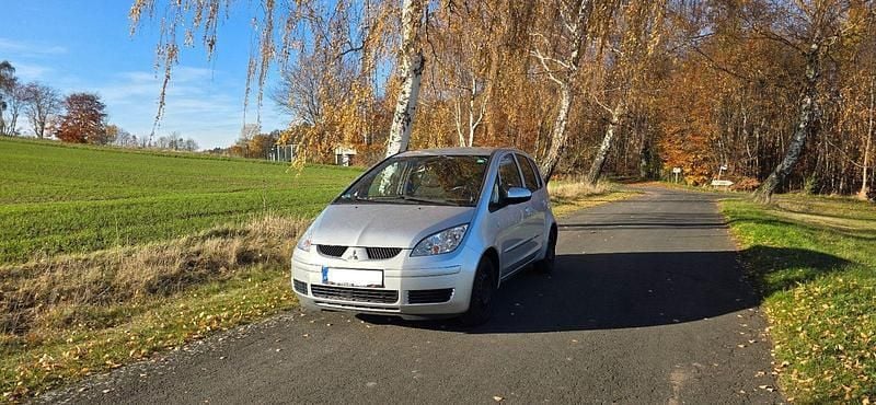 Silber Gebraucht 2007 Mitsubishi Colt Motion Kleinwagen | 3.999 € (Teuer) - Bild 1/4