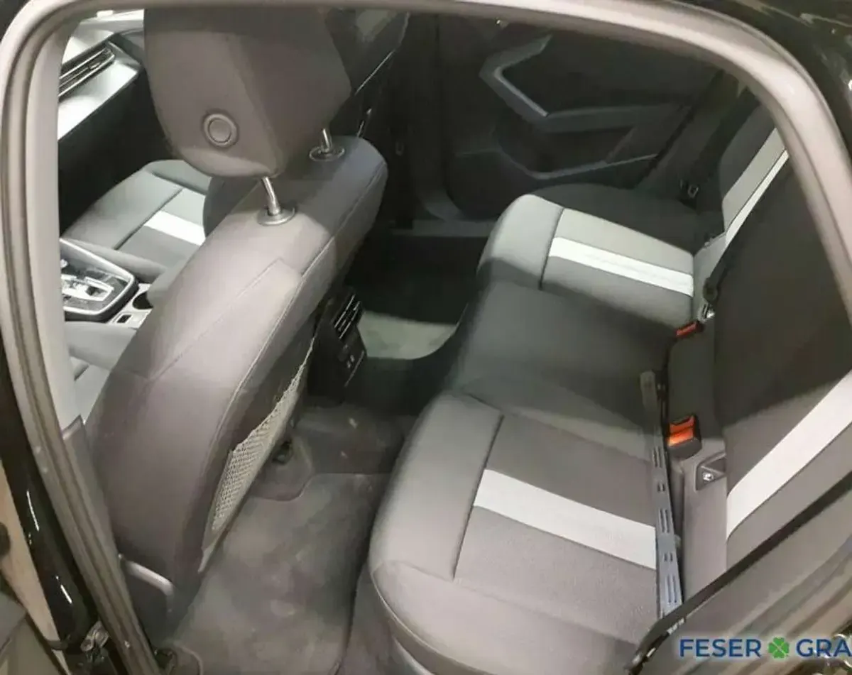 Occasion Audi A3 Ambiente 150 ch (110 kW) 2025 Noir Berline