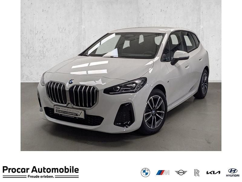 Gebraucht BMW 220 Performance 163 PS (119 kW) 2025 Van / Kleinbus