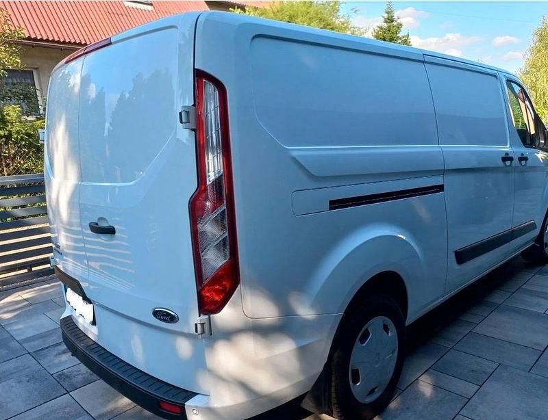 Gebraucht Ford Transit Custom 131 PS (96 kW) 2021 Weiß Van / Kleinbus