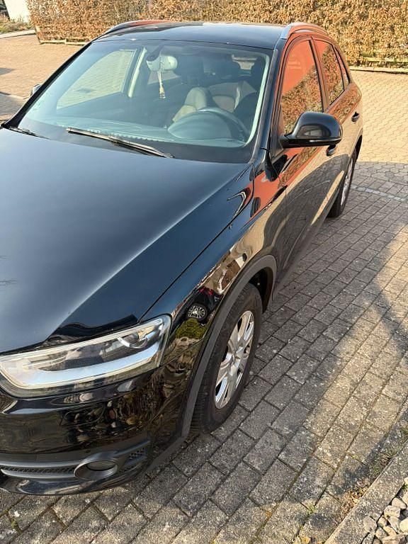 Gebraucht Audi Q3 140 PS (102 kW) 2014 Schwarz SUV
