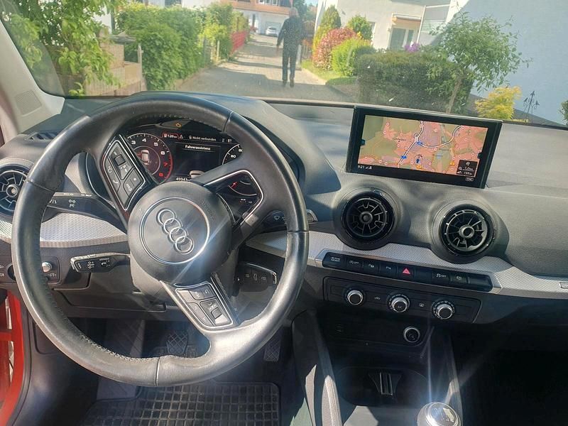 Gebraucht Audi Q2 150 PS (110 kW) 2017 Orange SUV