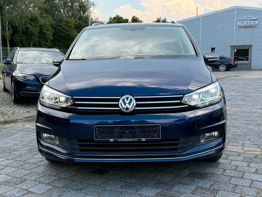 Gebraucht VW Touran Highline 150 PS (110 kW) 2015 Blau Van / Kleinbus
