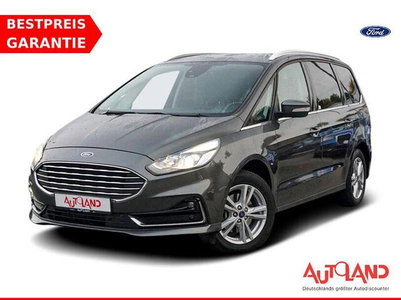 Grau Gebraucht 2022 Ford Galaxy Titanium Van / Kleinbus | 26.950 € (Fairer Preis) - Bild 1/4