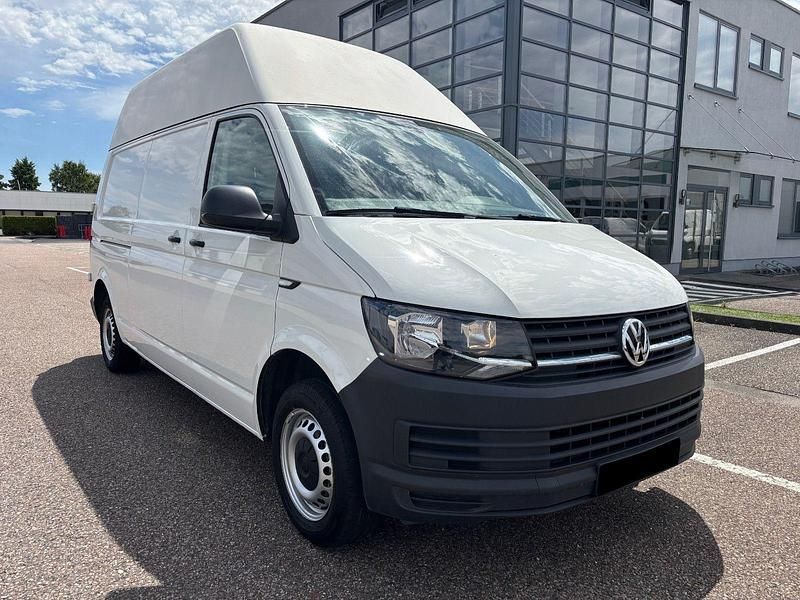 Weiß Gebraucht 2019 VW T6.1 Van | 17.790 € (Guter Preis) - Bild 1/4