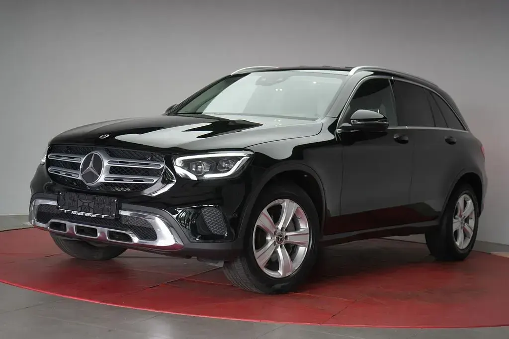 Gebraucht Mercedes GLC300 245 PS (180 kW) 2021 Schwarz SUV