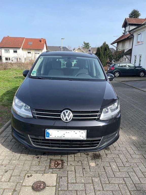 Gebraucht VW Sharan Comfortline 150 PS (110 kW) 2015 Schwarz Van / Kleinbus
