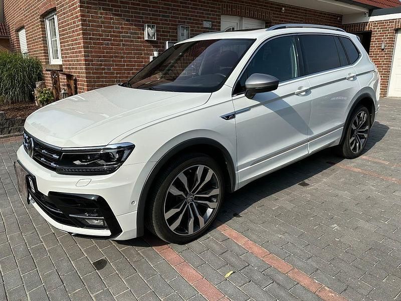 Weiß Gebraucht 2019 VW Tiguan Allspace SUV | 31.000 € (Fairer Preis) - Bild 1/4