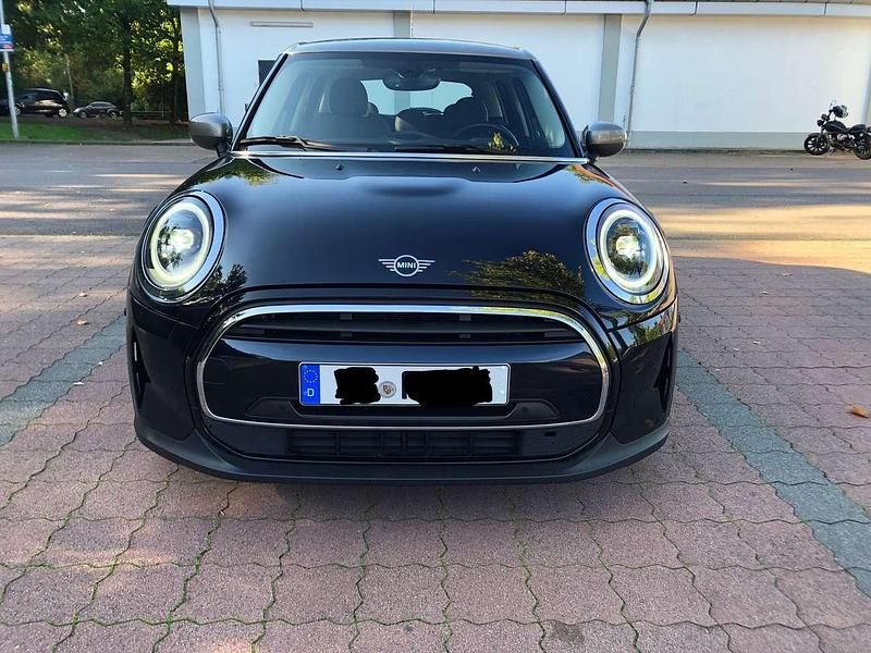Gebraucht Mini Cooper Classic 136 PS (100 kW) 2021 Blau Kleinwagen