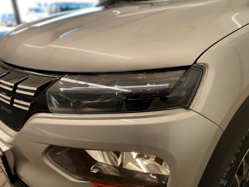 Gebraucht Dacia Spring Essentiel 44 kW (61 PS) 2023 Silber Kleinwagen