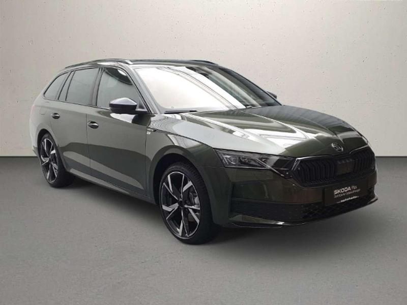 Gebraucht Skoda Octavia SportLine 204 PS (150 kW) 2025 Khaki grün metallic Kombi