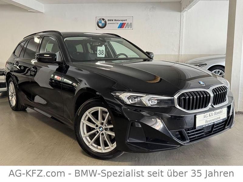 Schwarz Gebraucht 2023 BMW 318 Sport Line Limousine | 20.950 € (Fairer Preis) - Bild 1/3
