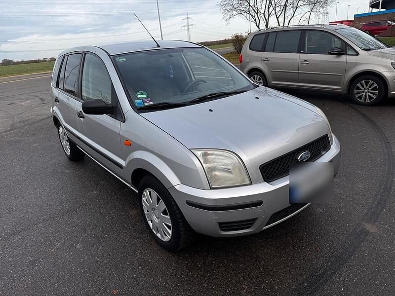 Gebraucht Ford Fusion 80 PS (58 kW) 2005 Silber Kleinwagen