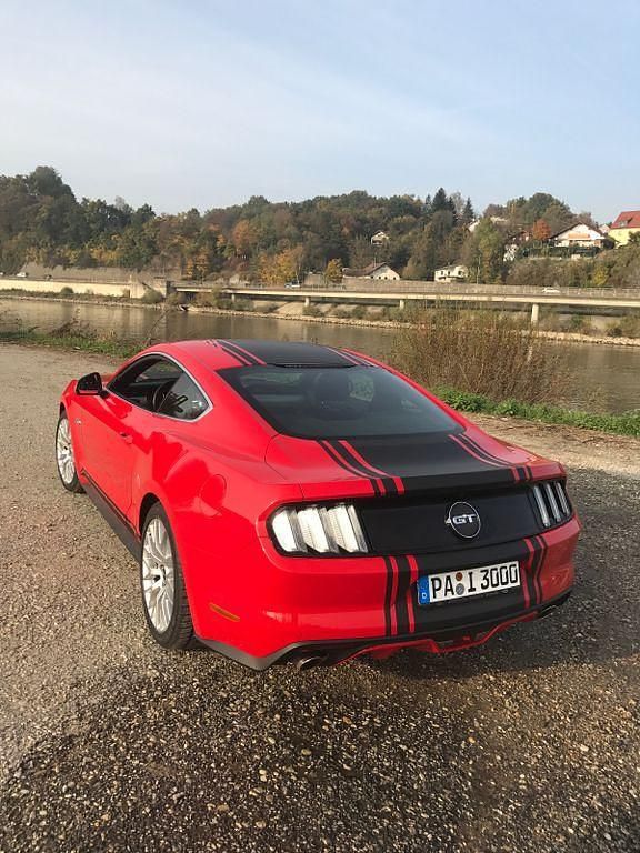 Gebraucht Ford Mustang GT 421 PS (309 kW) 2016 Rot Coupé