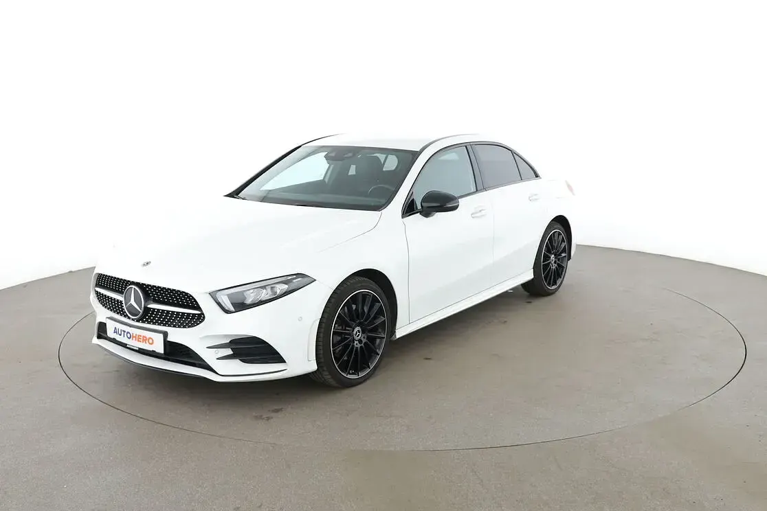 Gebraucht Mercedes A250 AMG line 218 PS (160 kW) 2020 Limousine