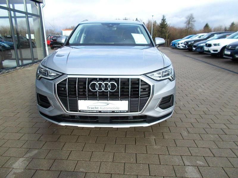 Gebraucht Audi Q3 Advanced 150 PS (110 kW) 2019 Florettsilber metallic SUV