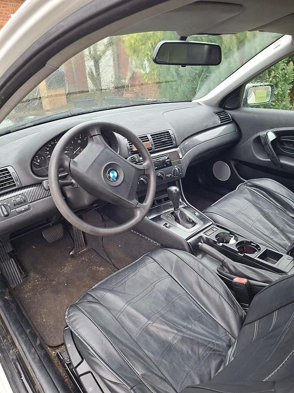 Gebraucht BMW 316 106 PS (77 kW) 2002 Kleinwagen