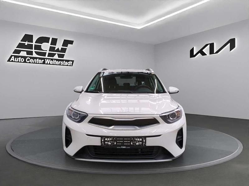 Gebraucht Kia Stonic Vision 101 PS (74 kW) 2024 Weiß SUV