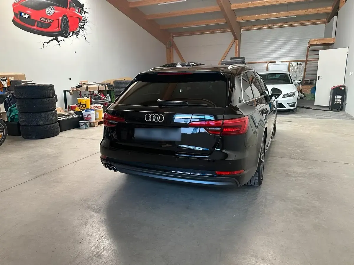 Gebraucht Audi A4 218 PS (160 kW) 2017 Schwarz Kombi