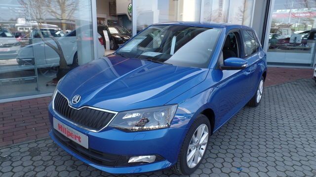 Blau metallic Gebraucht 2016 Skoda Fabia Joy Kleinwagen | 16.490 € (Teuer) - Bild 1/4