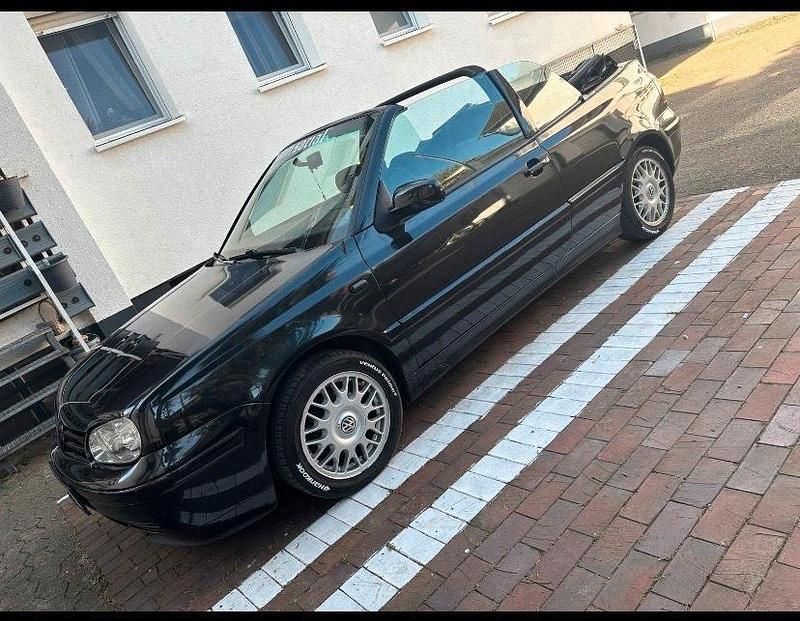 Gebraucht VW Golf Cabriolet 90 PS (66 kW) 2000 Schwarz Cabrio