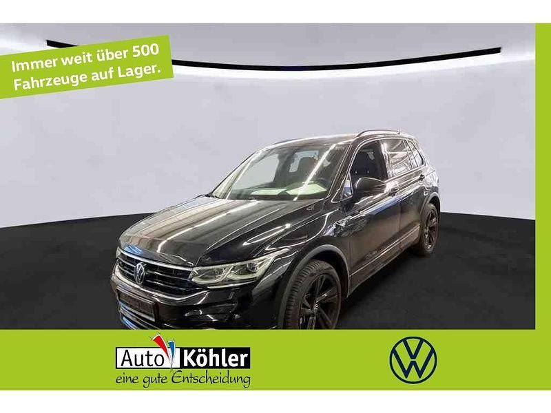 Deep black perleffekt (metallic) Gebraucht 2023 VW Tiguan R-line SUV | 39.820 € (Fairer Preis) - Bild 1/3