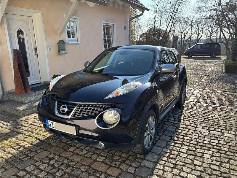 Gebraucht Nissan Juke Tekna 117 PS (86 kW) 2012 Schwarz SUV