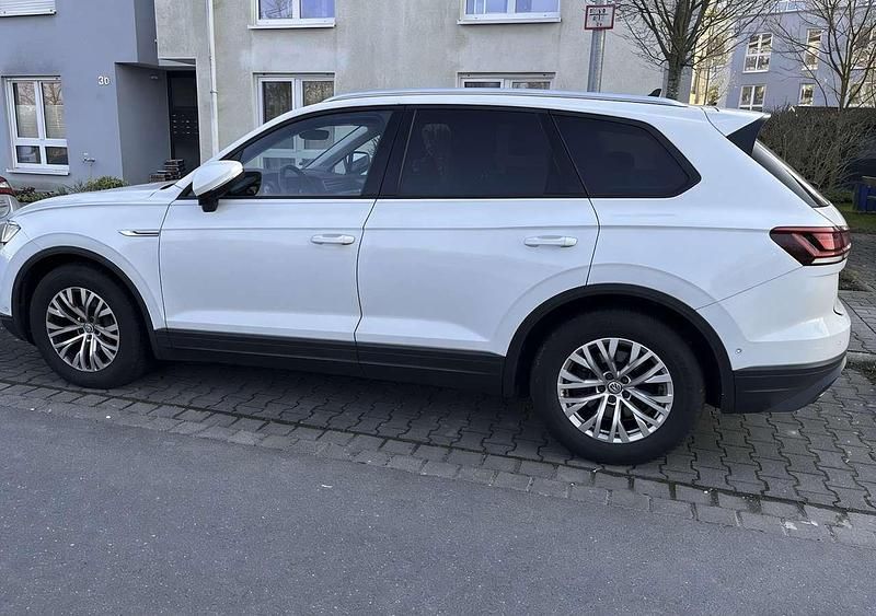 Gebraucht VW Touareg 231 PS (169 kW) 2020 Weiß SUV