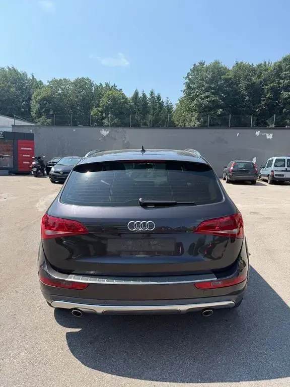 Gebraucht Audi Q5 239 PS (175 kW) 2010 Grau SUV