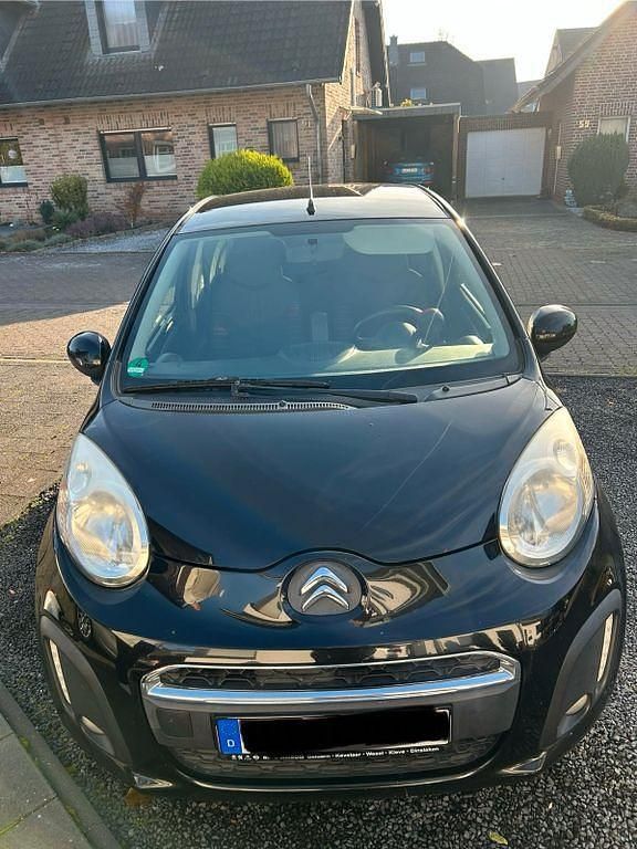 Schwarz Gebraucht 2014 Citroën C1 Attraction Kleinwagen | 2.999 € (Fairer Preis) - Bild 1/4