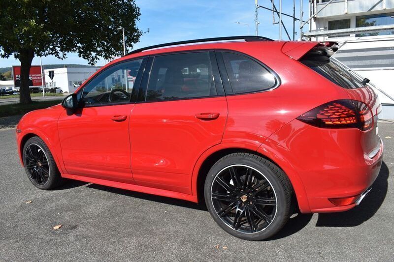Gebraucht Porsche Cayenne S 382 PS (280 kW) 2013 Rot SUV