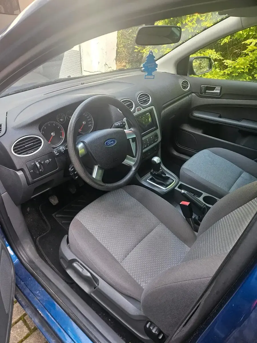 Gebraucht Ford Focus 101 PS (74 kW) 2007 Limousine