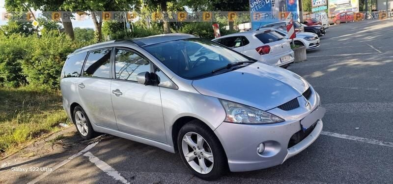 Silber Gebraucht 2008 Mitsubishi Grandis Van / Kleinbus | 5.500 € - Bild 1/4