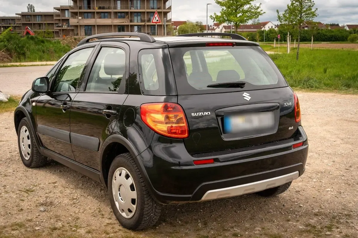 Gebraucht Suzuki SX4 120 PS (88 kW) 2014 Schwarz SUV