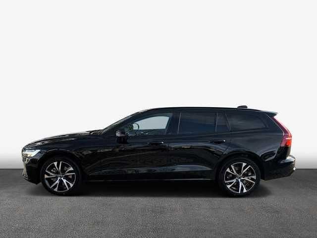 Gebraucht Volvo V60 145 PS (106 kW) 2024 Kombi