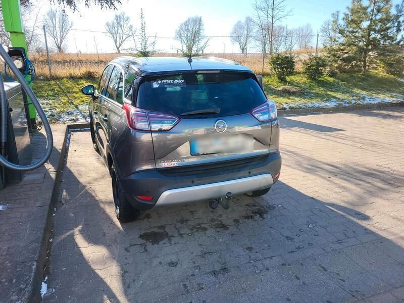 Grau Gebraucht 2019 Opel Crossland X SUV | 13.500 € (Fairer Preis) - Bild 1/3