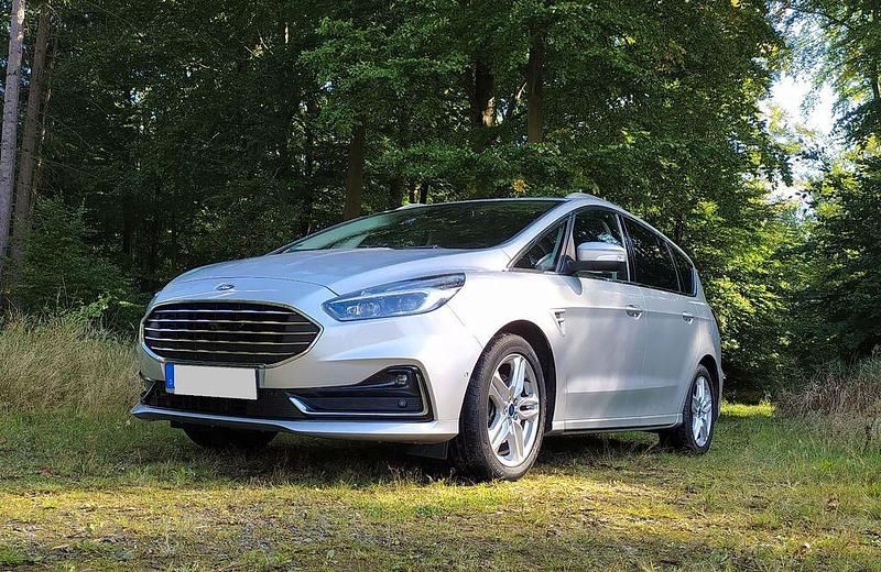 Gebraucht Ford S-MAX S 190 PS (139 kW) 2020 Silber Van / Kleinbus