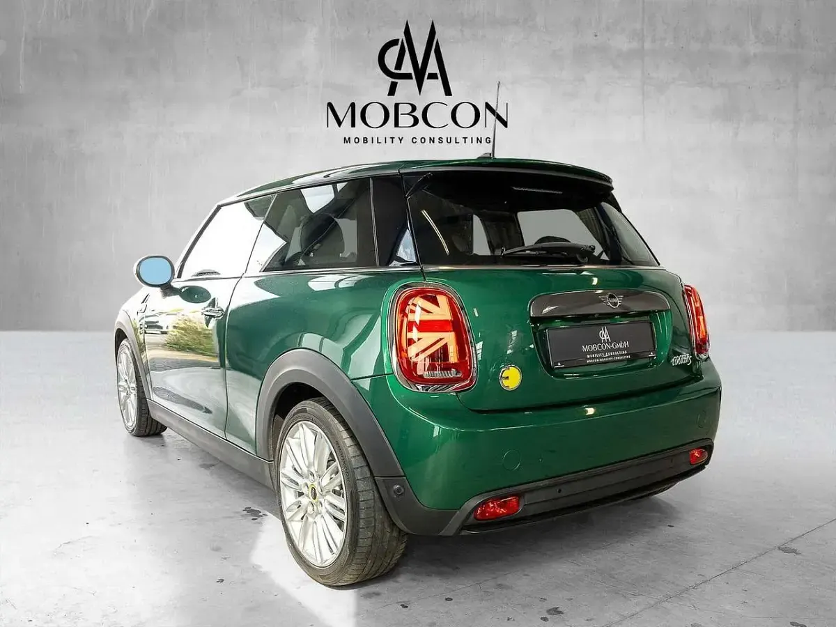 Second-hand Mini Cooper SE 135 kW (184 CP) 2020 Verde Hatchback