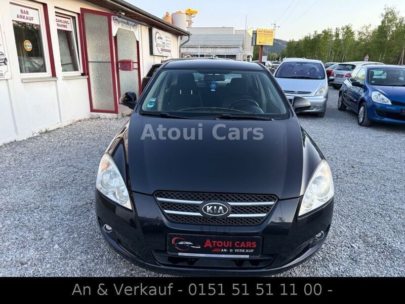 Schwarz Gebraucht 2008 Kia Ceed EX Limousine | 1.999 € (Fairer Preis) - Bild 1/4