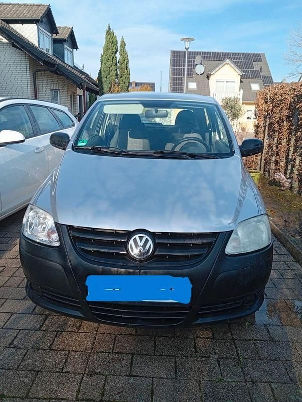 Gebraucht VW Fox 54 PS (39 kW) 2008 Silber Kleinwagen