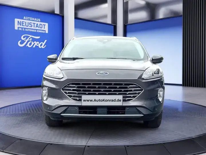 Magnetic grey metallic Gebraucht 2022 Ford Kuga Titanium SUV | 20.890 € (Superpreis) - Bild 1/3