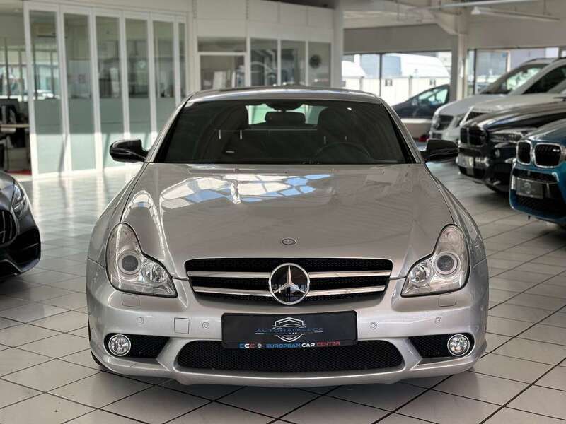 Gebraucht Mercedes CLS63 AMG AMG 514 PS (378 kW) 2006 Iridiumsilber  metalliclack Coupé