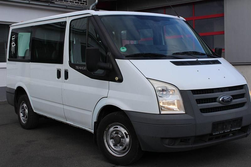 Weiß Gebraucht 2012 Ford Transit Van / Kleinbus | 3.900 € (Superpreis) - Bild 1/4