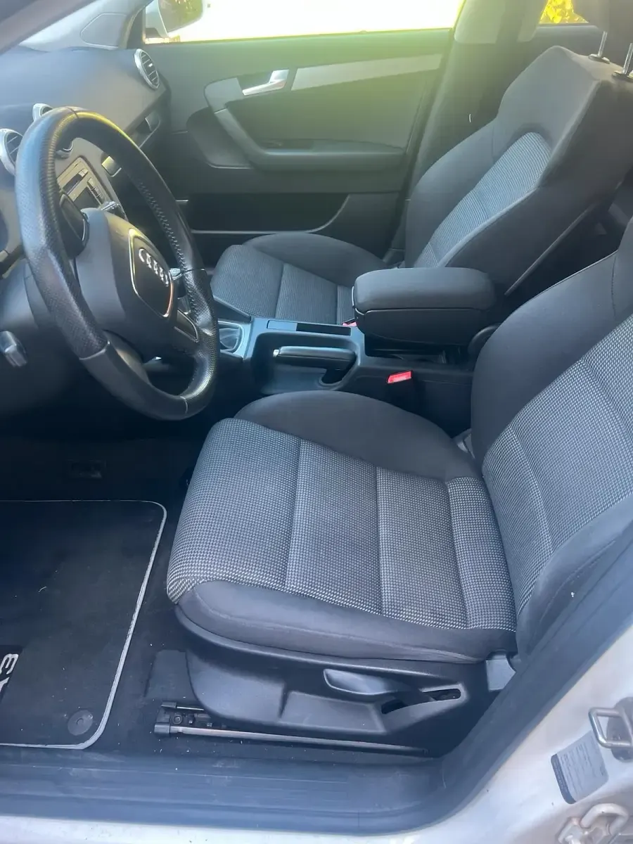 Gebraucht Audi A3 125 PS (91 kW) 2007 Weiß Kleinwagen