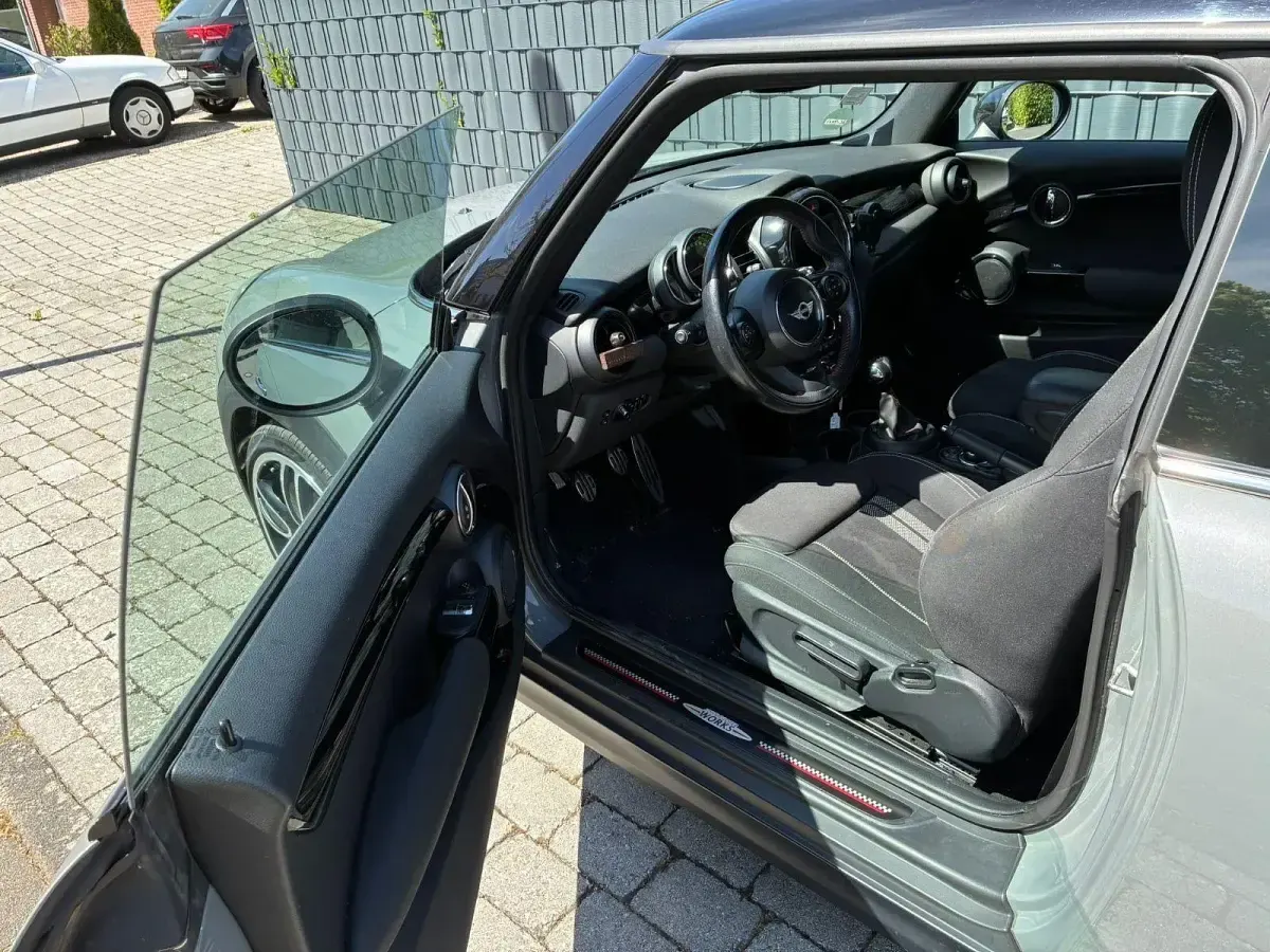 Gebraucht Mini Cooper S 192 PS (141 kW) 2017 Grau Kleinwagen